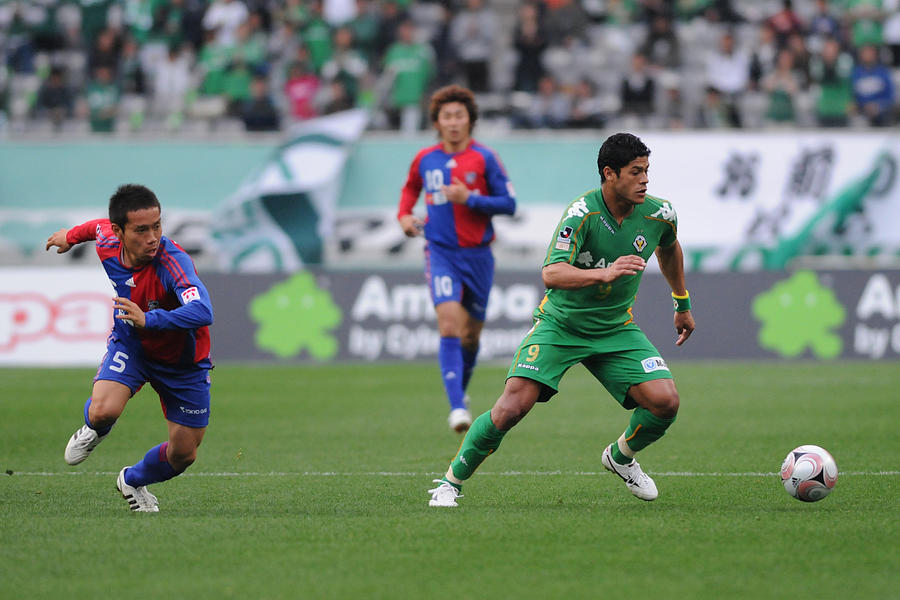 Tokyo Verdy v FC Tokyo - 2008 J.League Photograph by Masashi Hara