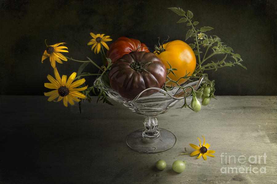 Still Life Photograph - Tomato Cocktail by Elena Nosyreva