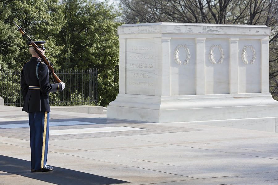 Tomb Of The Unknown Soldier Photograph by Susan Candelario