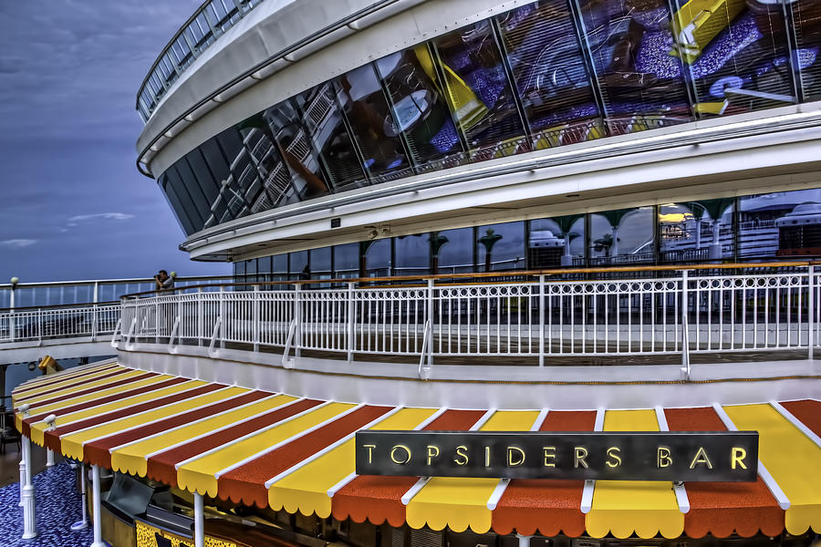 Topsiders Bar Photograph by Maria Coulson
