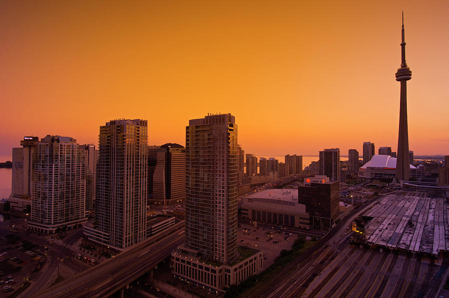 Skyline Photograph - Toronto City At Dusk With Cn Tower by Jaynes Gallery