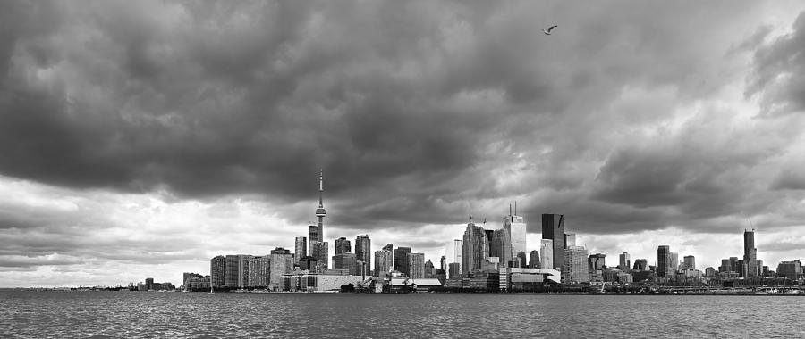 Toronto Skyline 30b Photograph by Andrew Fare