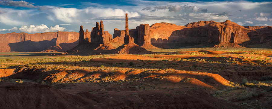 Sunset Photograph - Totem Pole And Yei Bi Chei Monument Valley by Steve Gadomski