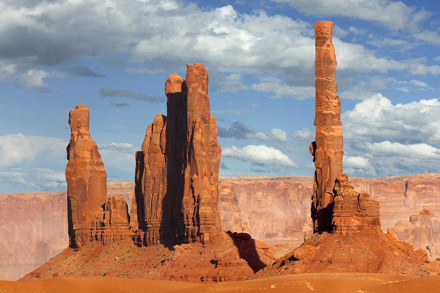 Totem Pole - Monument Valley Photograph by Mike McGlothlen