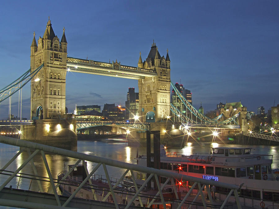 Tower Bridge Photograph by Alex Bartel/science Photo Library