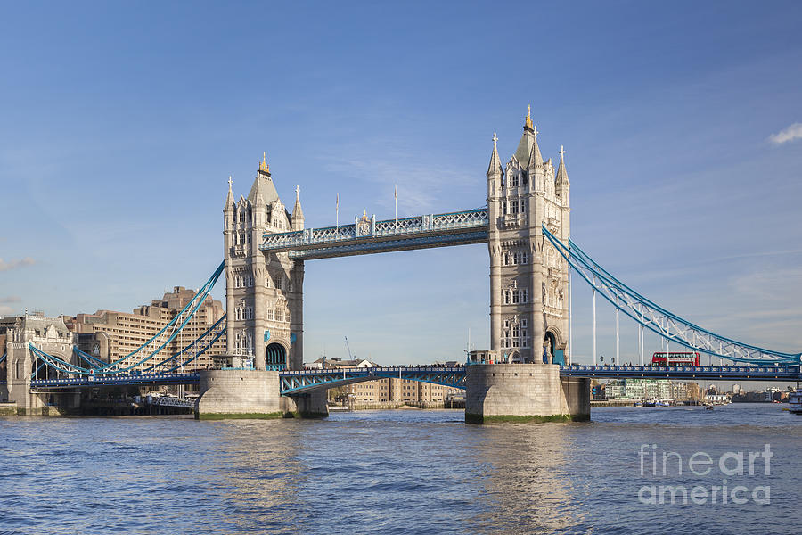 England Photograph - Tower Bridge In London by Roberto Morgenthaler England Photograph - Tower Bridge In London by Roberto Morgenthaler
