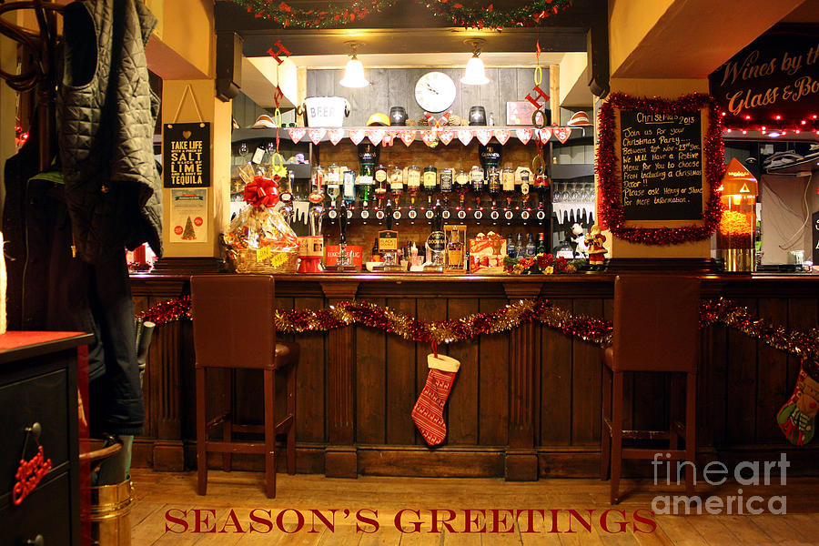 Christmas Photograph - Traditional Seasons Greetings by Terri Waters