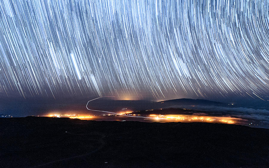 Trails of Stars Over Big Island Photograph by Jason Chu
