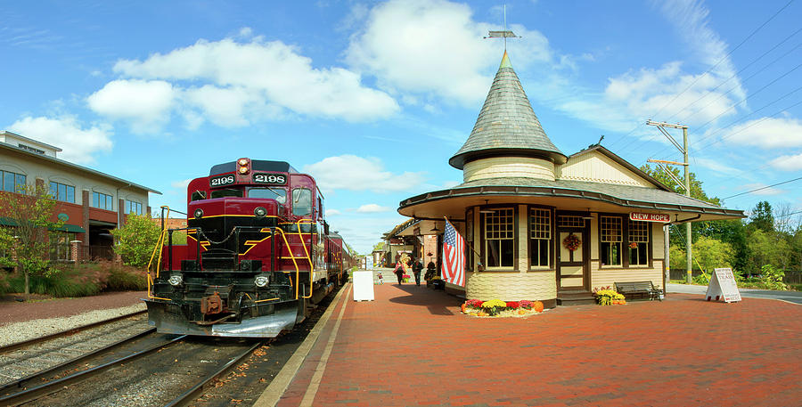 Train At Railway Station, New Hope Photograph by Panoramic Images