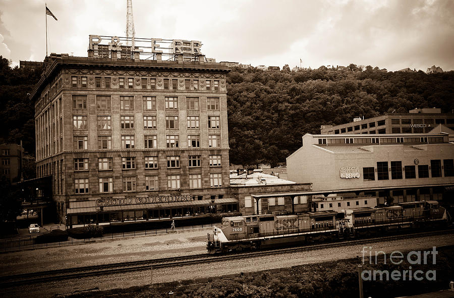 Pittsburgh Photograph - Train Passes Station Square Pittsburgh Antique Look by Amy Cicconi