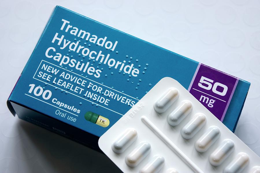 Tramadol Photograph by Sheila Terry/science Photo Library