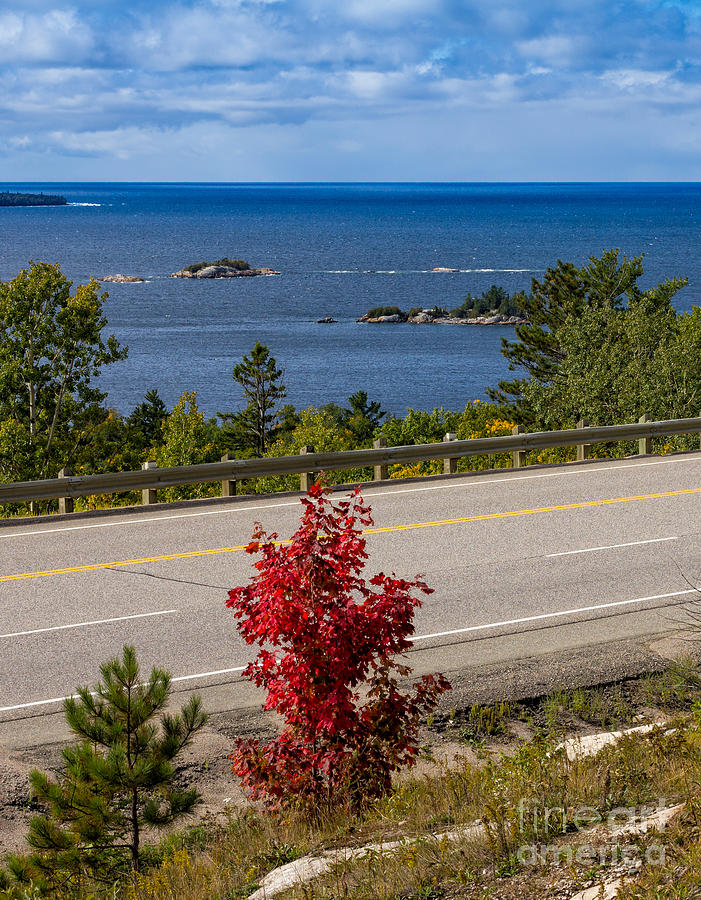 Trans-Canada Highway along the north shore of Lake Superior Photograph by Les Palenik