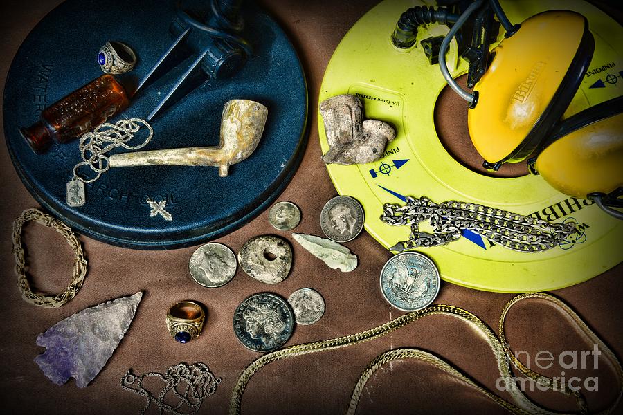 Treasure Hunter - Metal Detecting Photograph by Paul Ward