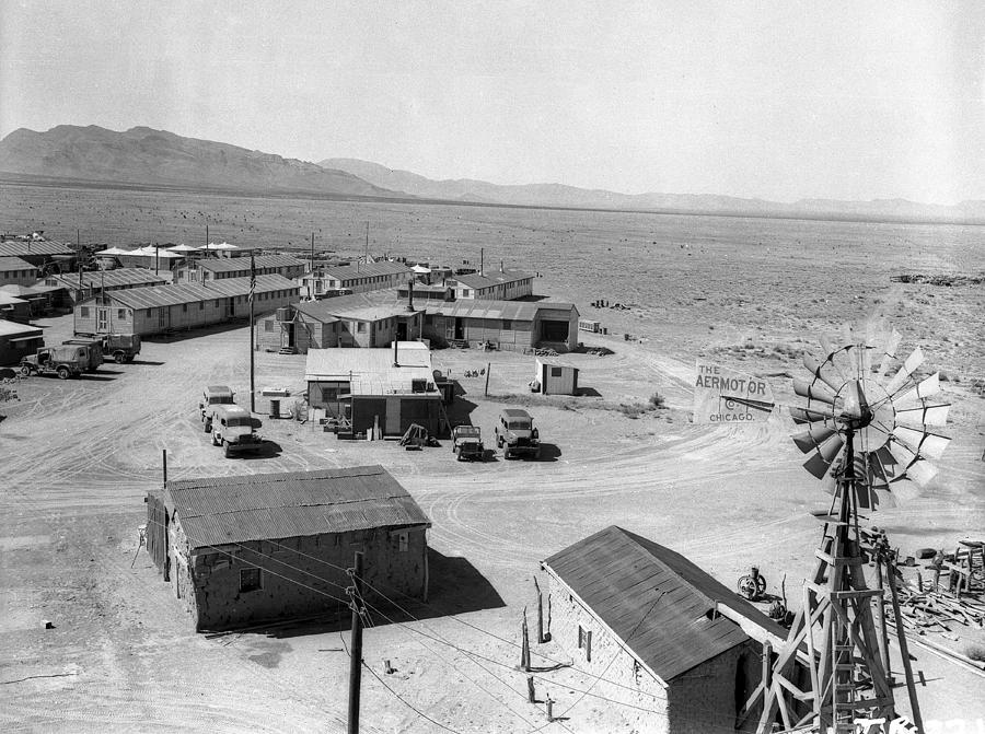 Trinity Base Camp, Manhattan Project Photograph by Science Source