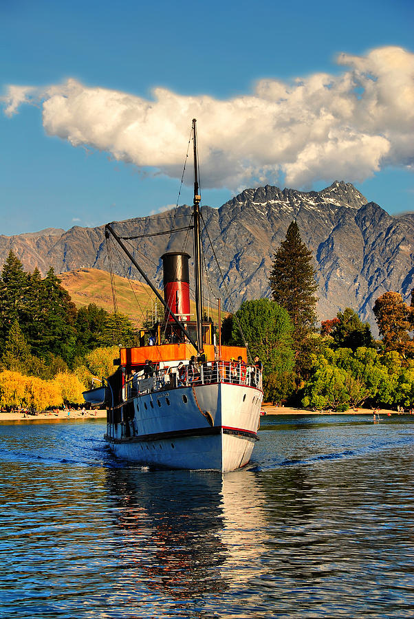 TSS Earnslaw Lake Wakatipu NZ Photograph by Andrei SKY