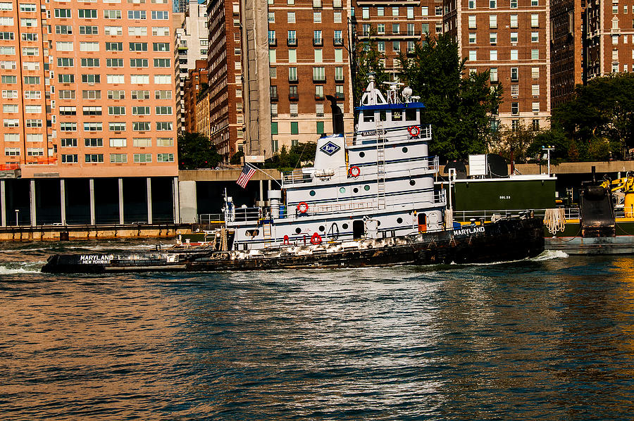 Tug Boat East River New York Photograph by Xavier Cardell