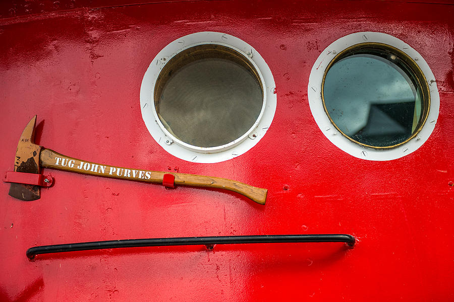 Tug Boat Eyes Photograph by Paul Freidlund
