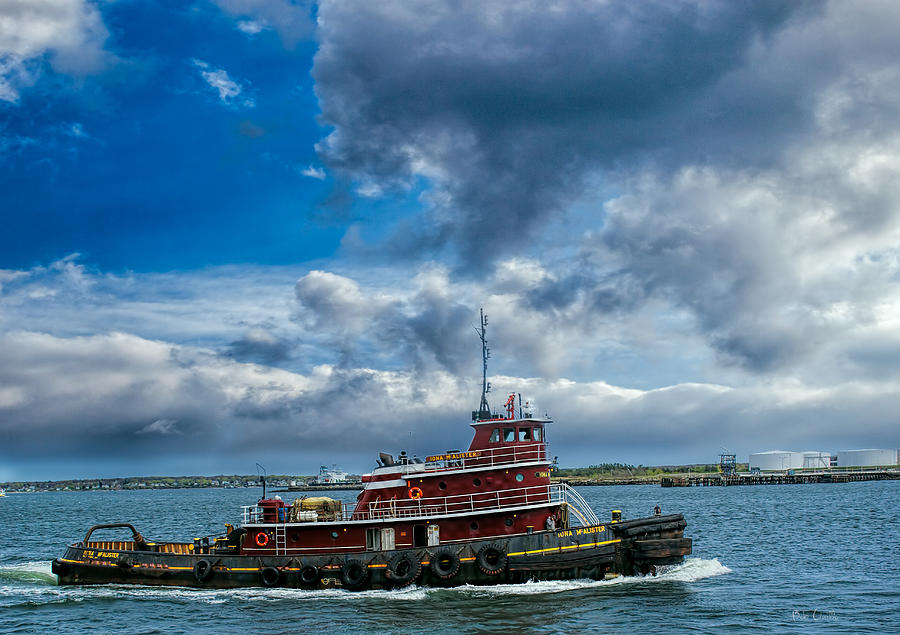Tugboat Iona McAlister Photograph by Bob Orsillo