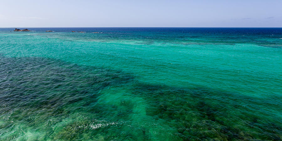Nature Photograph - Turks Turquoise by Chad Dutson