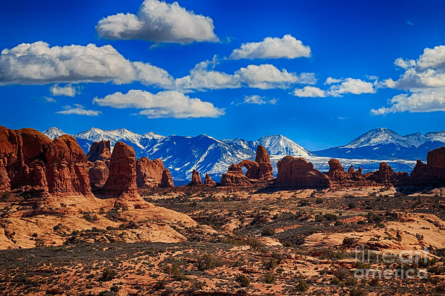 Arches National Park Photograph - Turret Arch and the Manti la Sal Mountains by Scotts Scapes