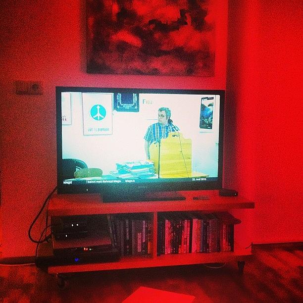 Widescreen Photograph - Tv Celeb #widescreen #svalurpalsson by Finnur Magnusson