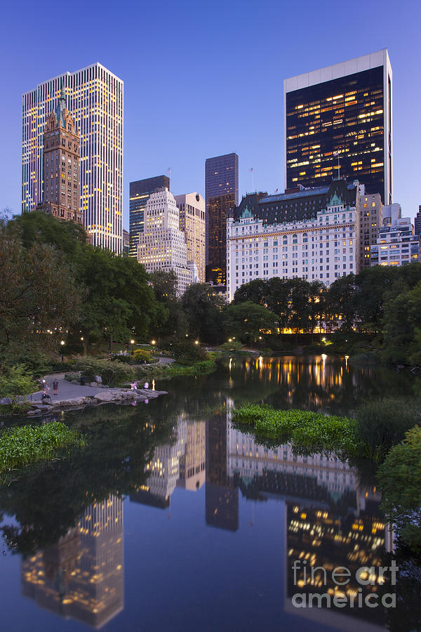 Twilight over Central Park Photograph by Brian Jannsen