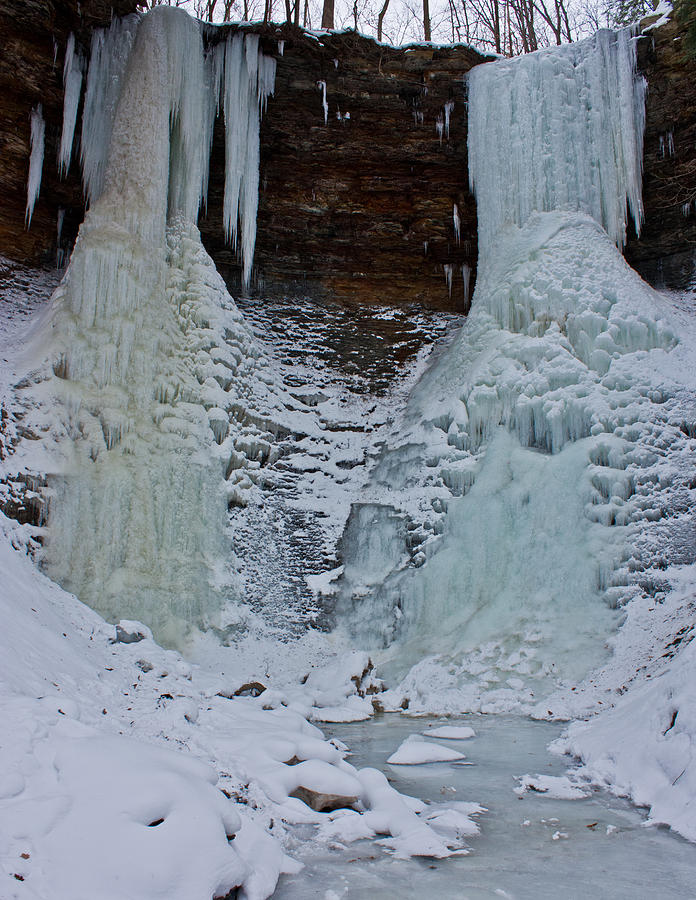 Twin Sisters Waterfalls Photograph by Claus Siebenhaar