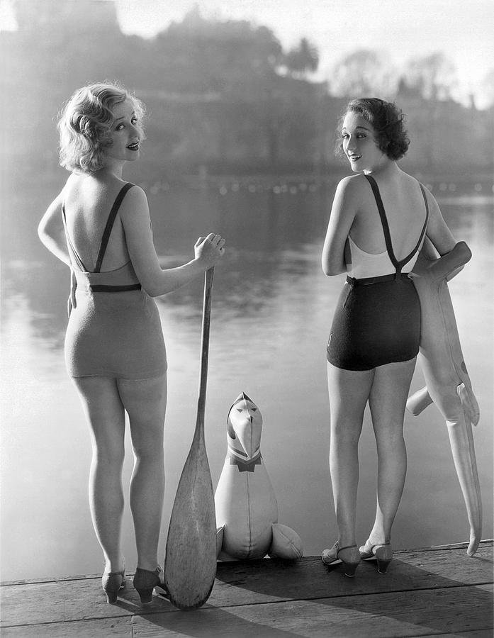 Two Bathing Beauties Photograph by Underwood Archives