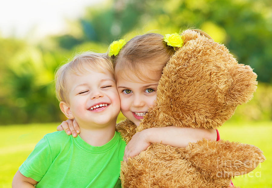 Two little child hugging Photograph by Anna Om - Pixels