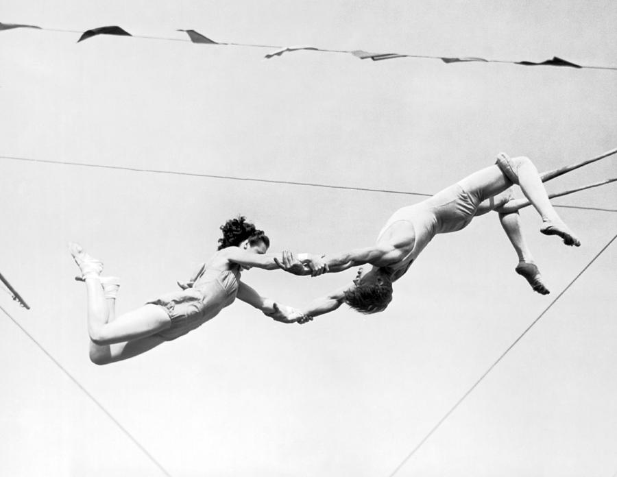 Two Trapeze Artists Photograph by Underwood Archives