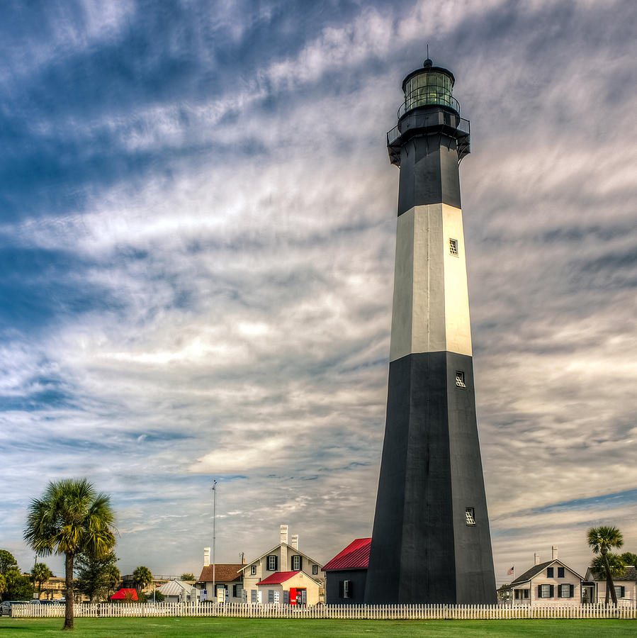 Tybee Island Lighthouse Photograph by Rob Sellers