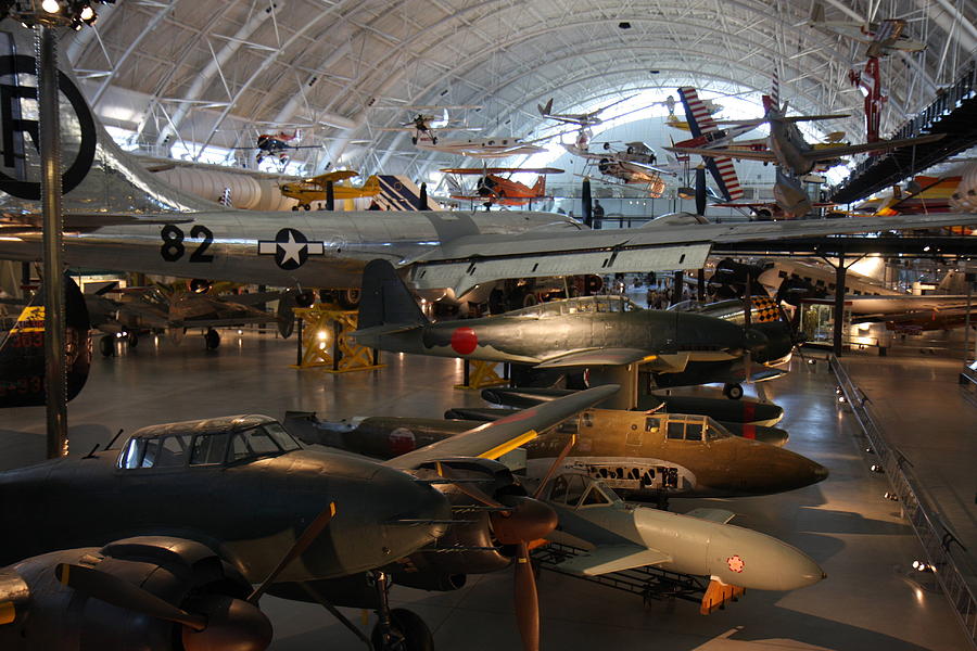 Udvar-Hazy Center - Smithsonian National Air And Space Museum annex ...