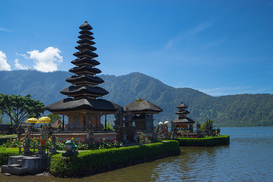 Ulan Danu temple in Bali Photograph by Shaifulzamri