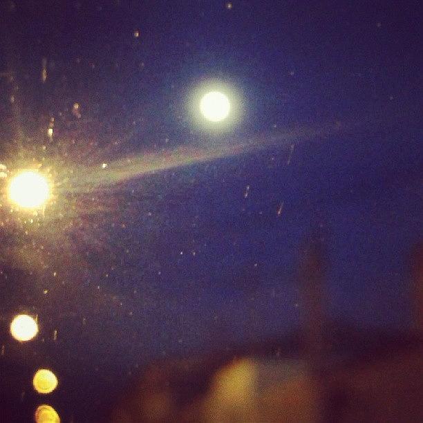 Sabado Photograph - Um Pouco De Lua Ainda. #bomdia by Isis Tomie