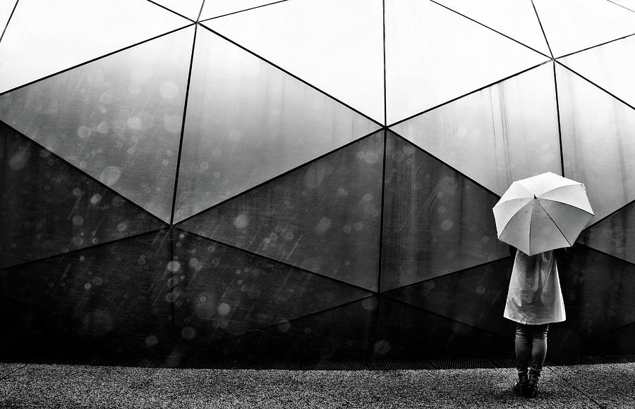 Black And White Photograph - Umbrella by Keisuke Ikeda @