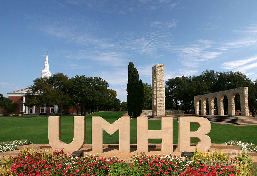 Umhb - Umhb Photograph By Randy Smith - Pixels