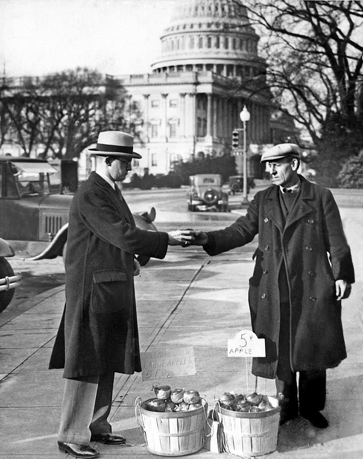 Capitol Building Photograph - Unemployed Man Sells Apples by Underwood Archives