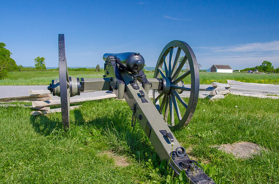 Union Cannon on McPherson Ridge Photograph by Guy Whiteley