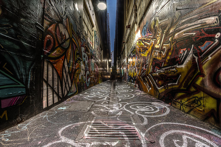 Union Lane Graffiti Photograph by Joey Valdez - Pixels