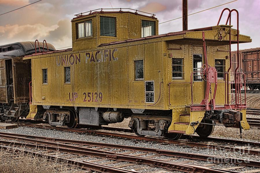 Union Pacific 25129 Photograph by Peggy Hughes