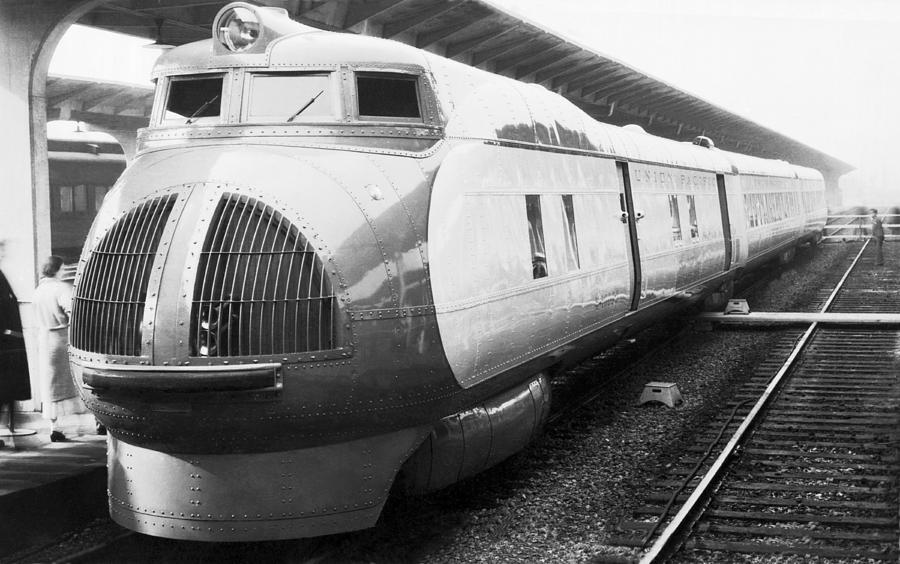 Union Pacifics New Train Photograph by Underwood Archives