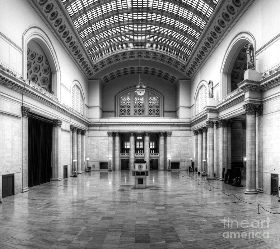 Chicago Photograph - Union Station in Black and White by Twenty Two North Photography