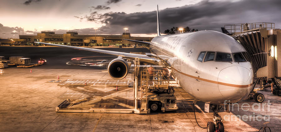 United Airlines Jet Ready For Departure Photograph by Dustin K Ryan