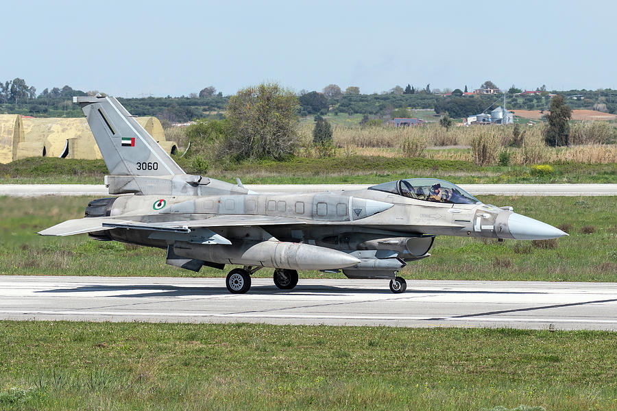 United Arab Emirates Air Force F-16e Photograph by Daniele Faccioli