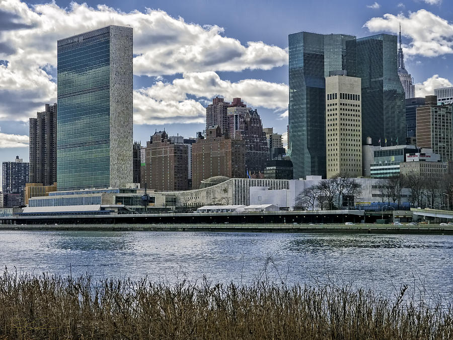 United Nations Headquarters Photograph by S Paul Sahm
