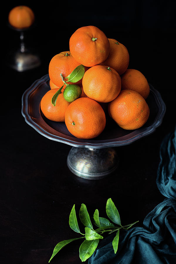 Unripe Mandarin With Leaves Photograph by Faustalavagna
