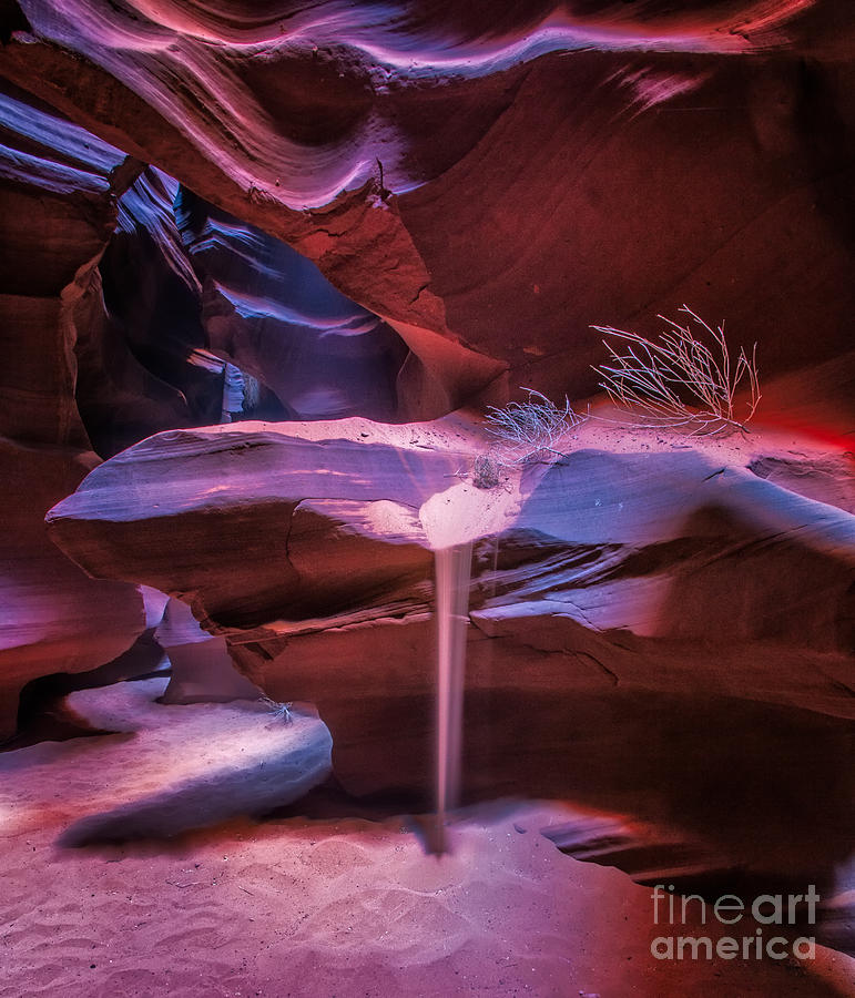 Upper Antelope Slot Canyon Falling Sand Photograph by Jerry Fornarotto