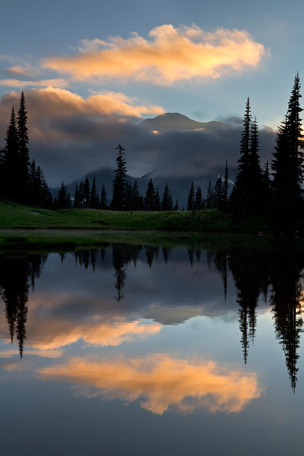 Upper Tipsoo Lake Sunset Photograph by Michael Russell