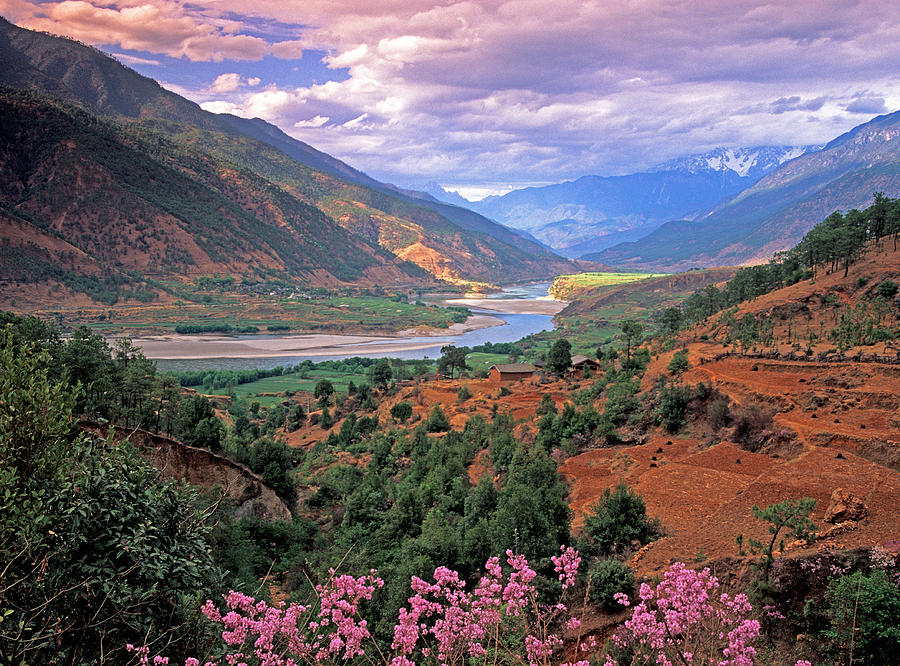 Upper Yangtze Photograph by Dennis Cox