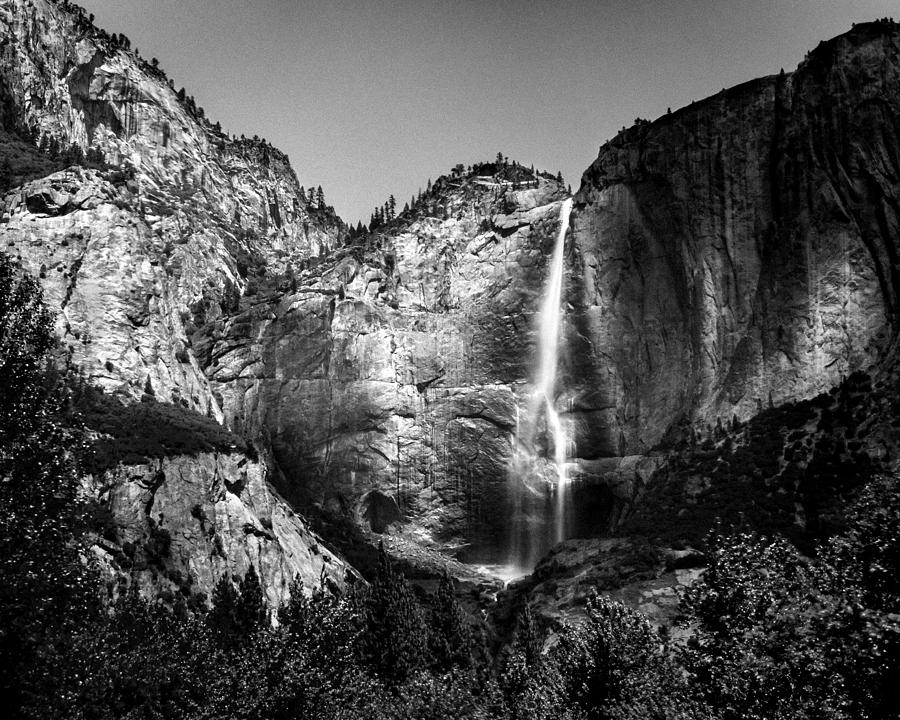 Yosemite National Park Photograph - Upper Yosemite Falls by Jeff Burton